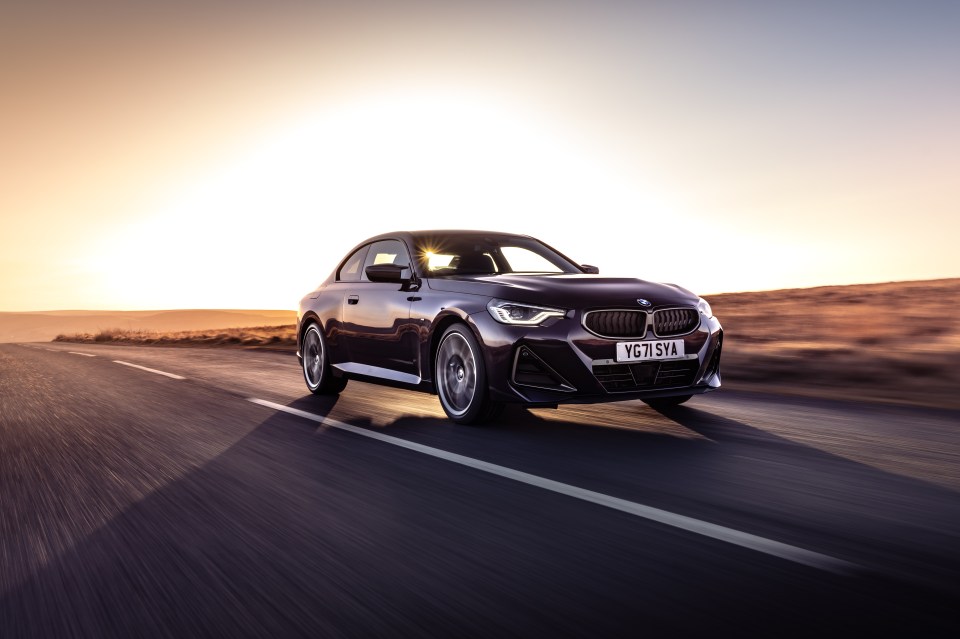 Step up to the 2 Series Coupe and everything starts looking more BMW-like