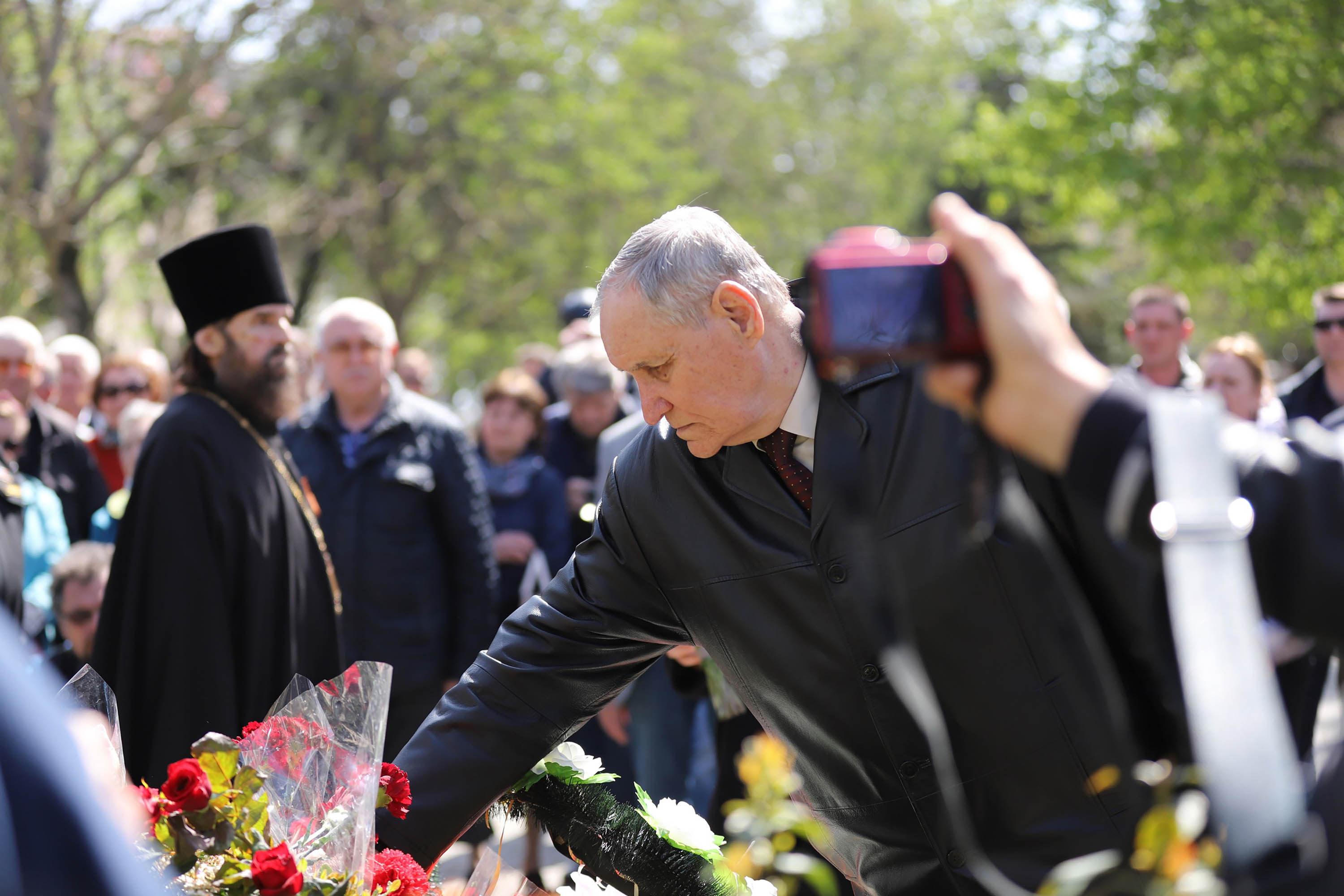 A memorial for the lost sailors was held in Sevastopol