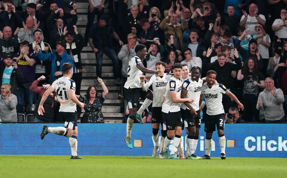 Derby County kept their Championship hopes alive with a comeback win over Fulham