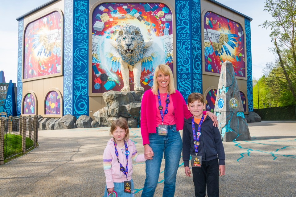 The Sun's Lynsey Hope with her kids Olive, five, and Jacob, seven