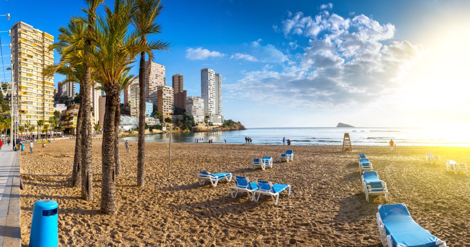 Head to Alicante for a summer escape with Jet2