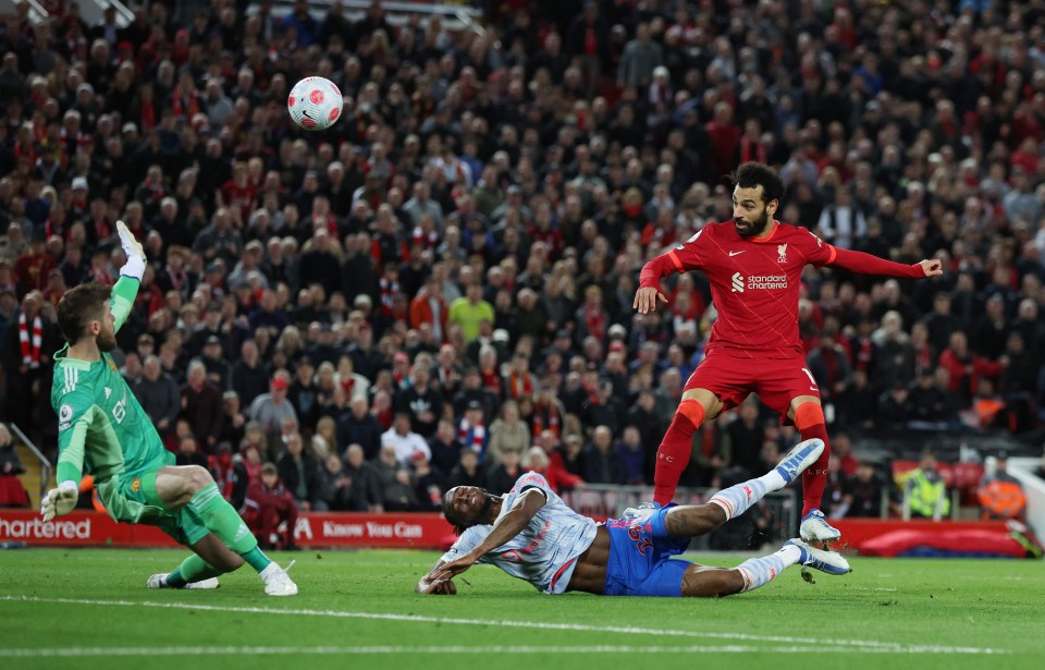 Salah sealed the victory in the 85th minute after his deflected effort looped over De Gea