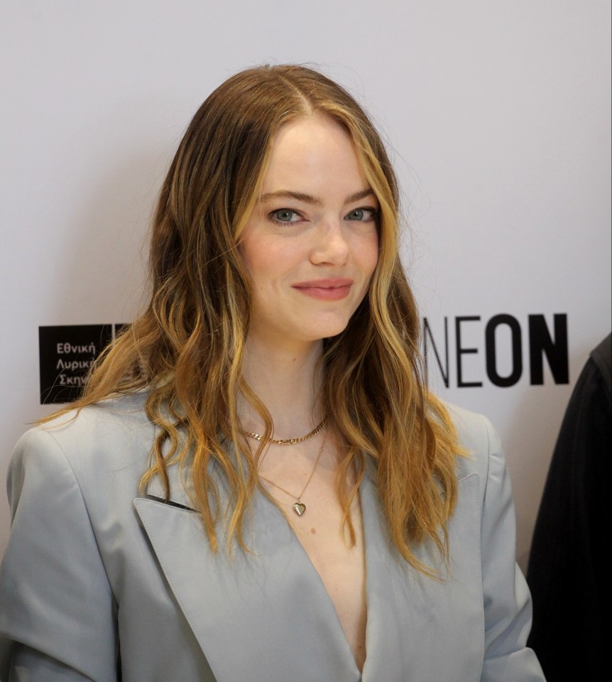 Actress Emma Stone is a fan of red light therapy