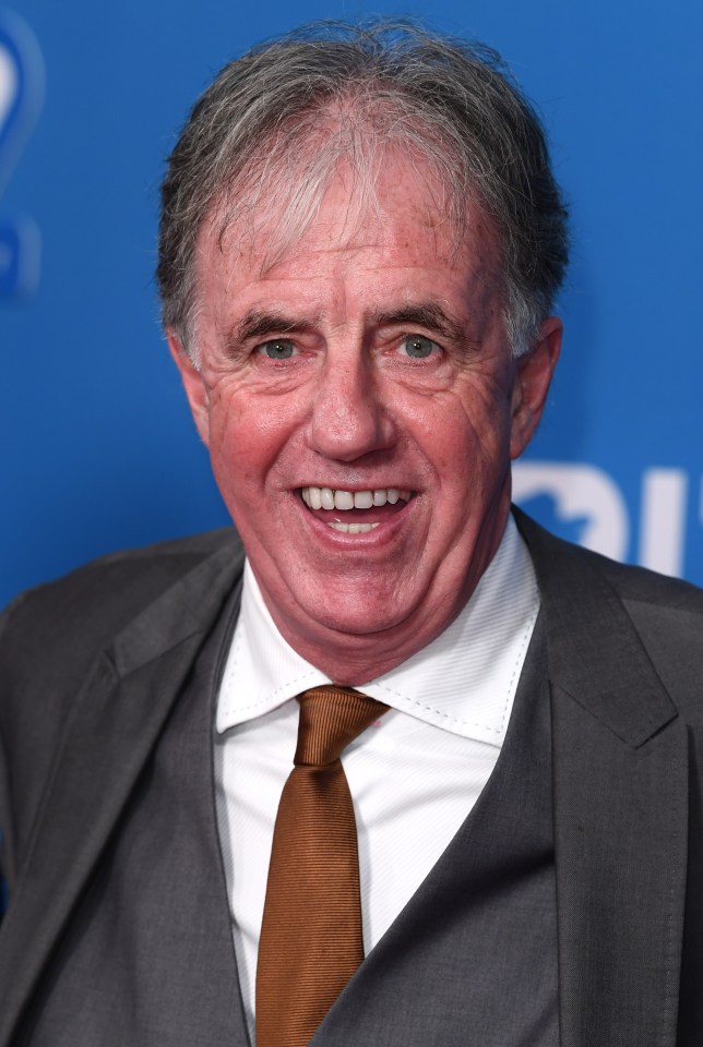 Lawrenson will quit Football Focus after 25 years