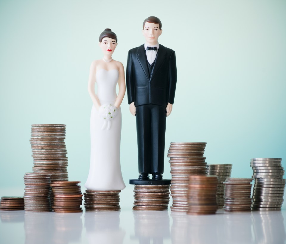 Follow our tips to try and avoid spending over the odds on your wedding