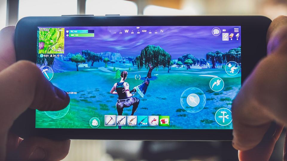 You can now play Fortnite for free on your iPhone