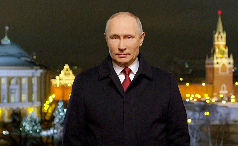 2020: Putin looks notably more bloated just a year later