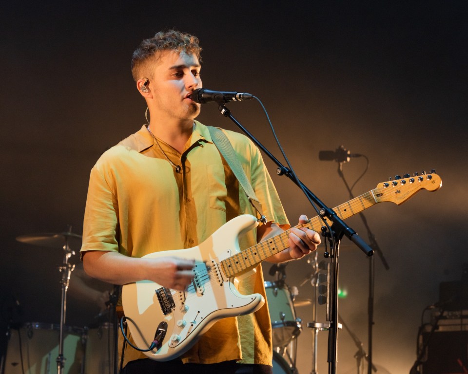 Sam Fender says he once feared he would never sing again after a vocal cord haemorrhage