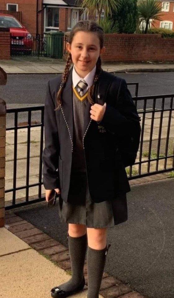 Ava White, 12, told friends "don't leave me" when she was stabbed