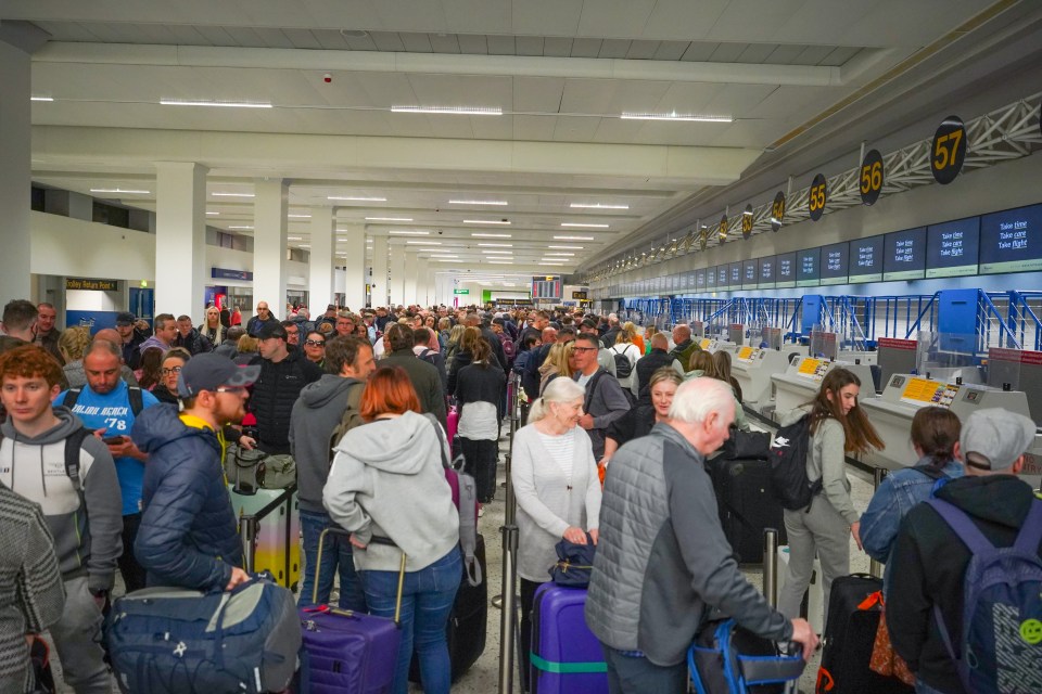 Chaos is expected at UK airports as hundreds of thousands of Brits return home from the three day break