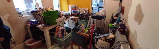 Janine runs Clear the Clutter Now which helps overwhelmed families