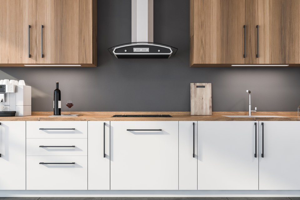 You can get a new look kitchen with a few simple tricks under £5