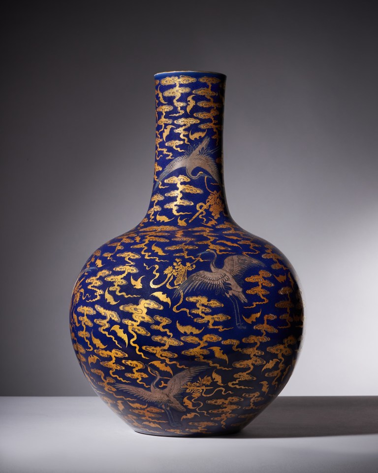 It was spotted by a visiting antiques expert - who discovered it was an ultra-rare 18th century Chinese vase made for the court of the Qianlong Emperor