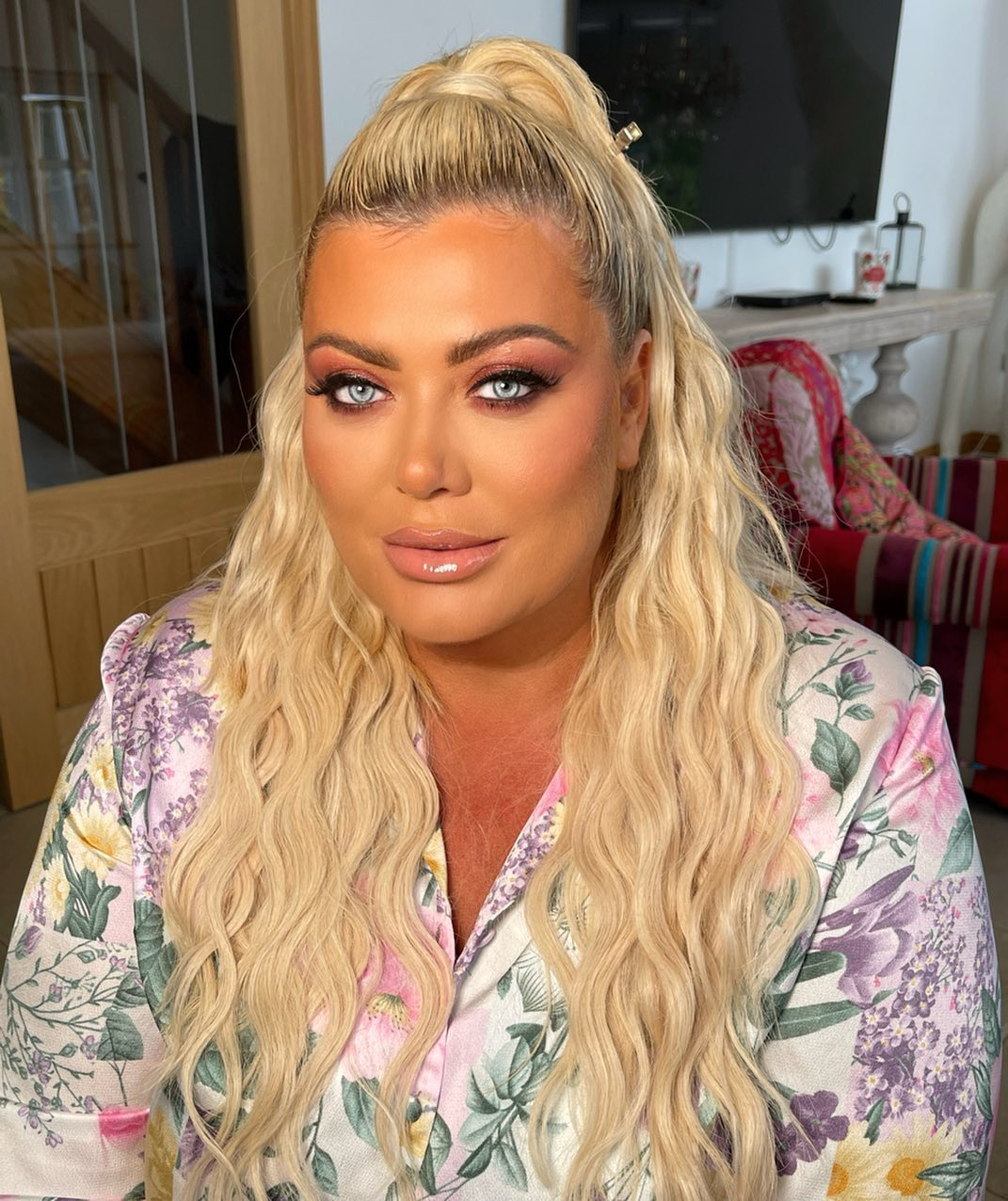 Gemma Collins looked amazing in a new glam snap on social media