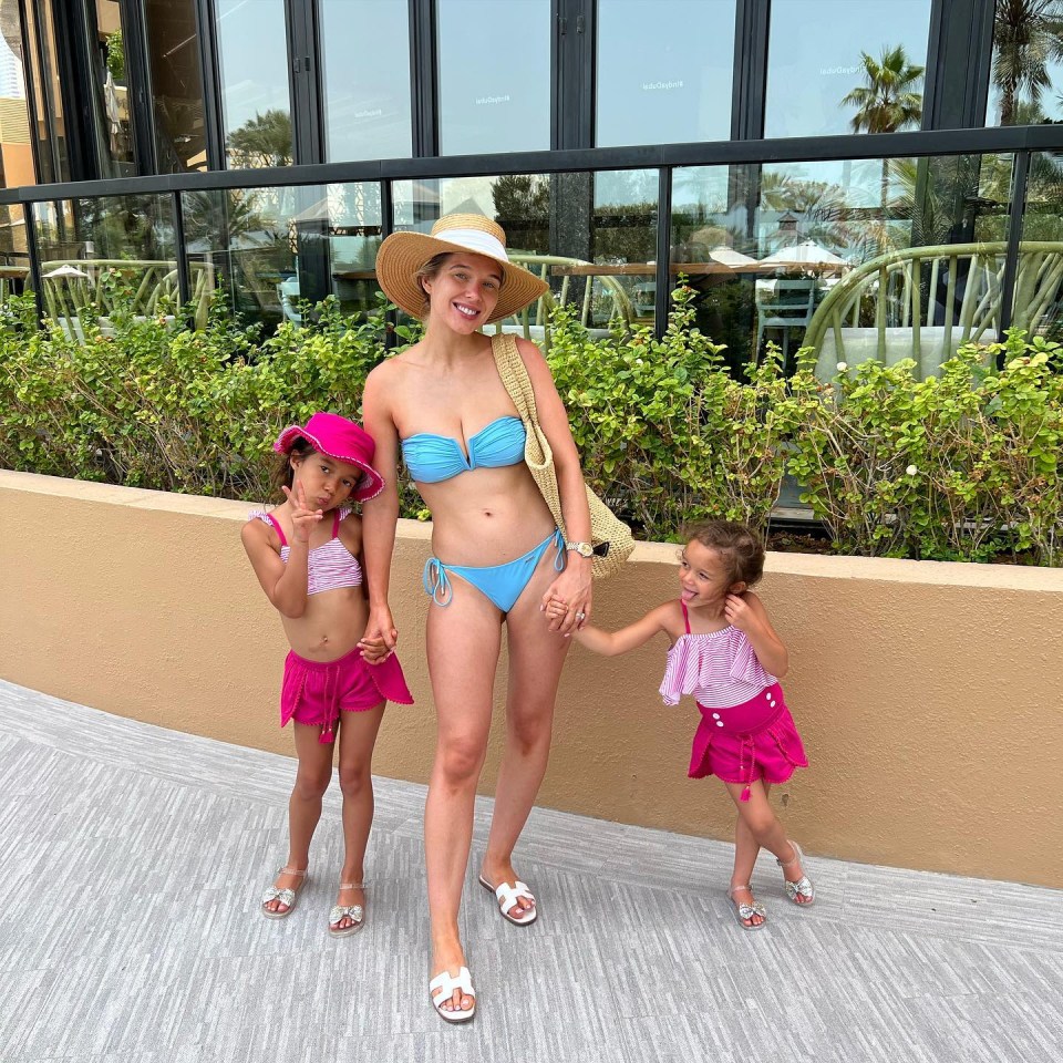 Helen Flanagan looked fabulous on holiday with her girls