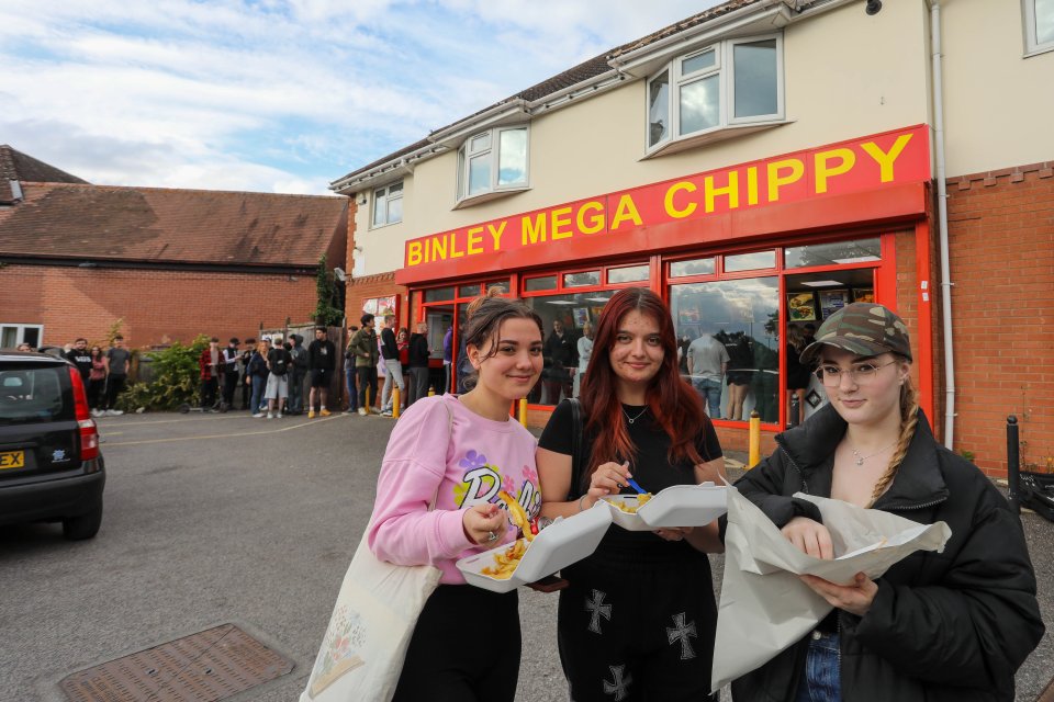 Pals show off their battered goodies after watching the TikTok video promoting the store