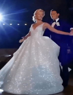 She loved this couple's stunning first dance