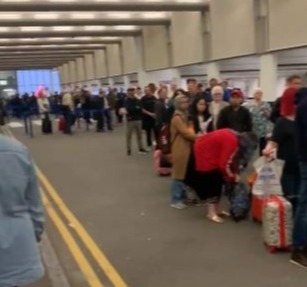 The huge queues across Manchester and Birmingham have caused travel problems for Brits once again this morning