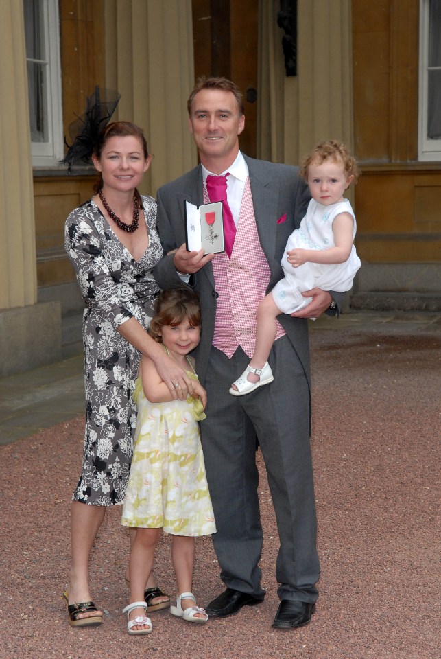 Thorpe was his wife Amanda and children