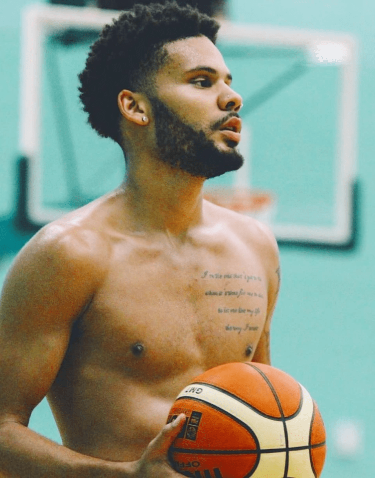 The hunky basketball player could win a few hearts