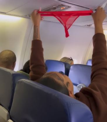 Model Vvs Diamond showed her drying her thong during a flight