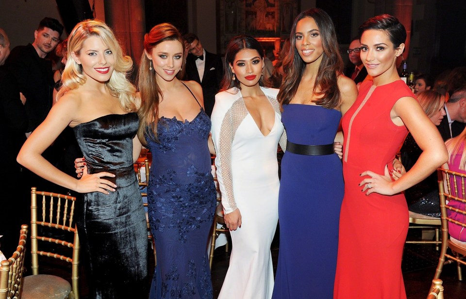 Mollie King with Una Foden, Vanessa White, Rochelle Humes and Frankie Bridge in The Saturdays