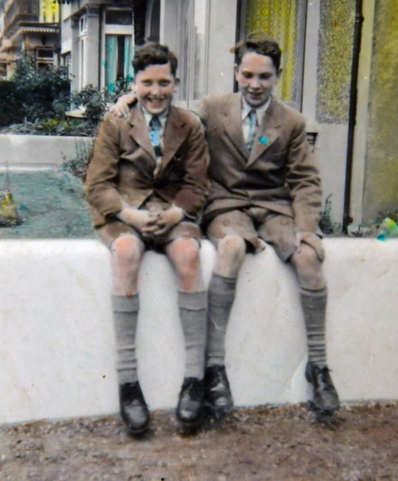 Philip on the left with his brother Richard