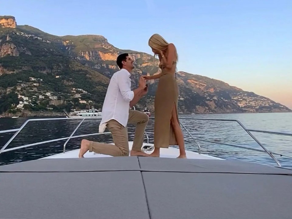 Courtois romantically proposed to Mishel last month