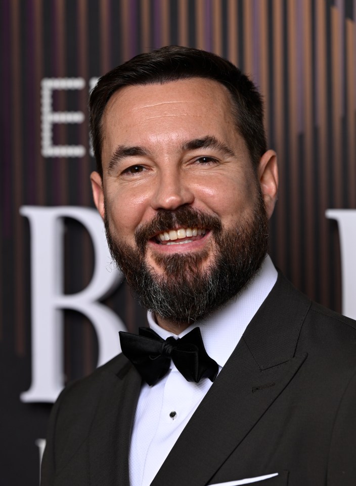  Martin Compston is an esteemed Scottish actor best known for Line of Duty