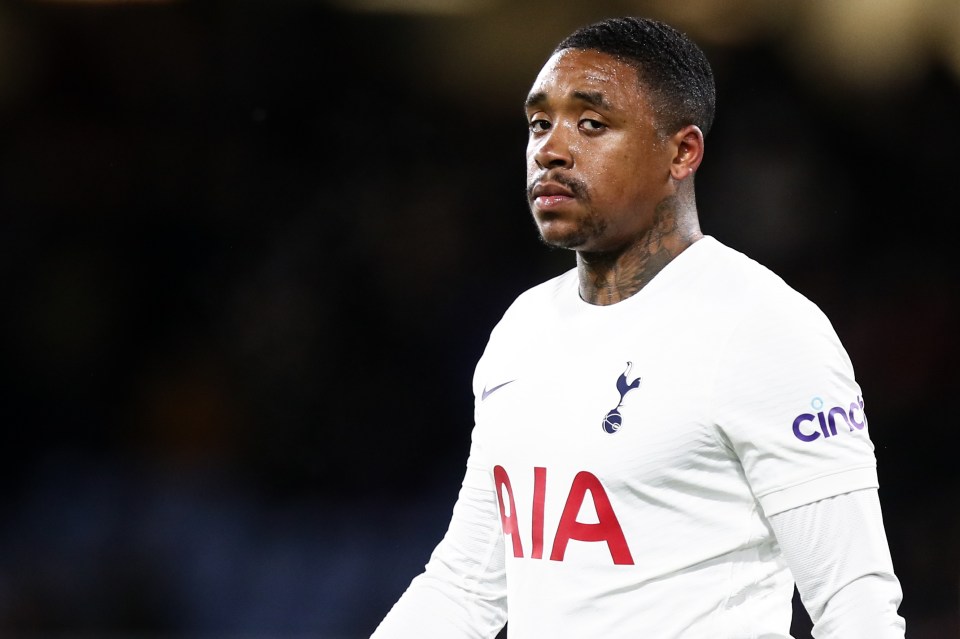 Steven Bergwijn is looking to leave Tottenham