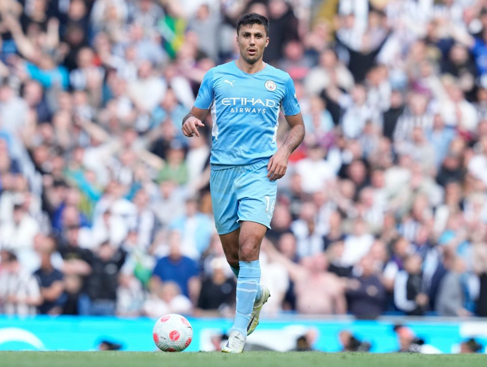 Man City will reportedly discuss offering Rodri a new deal before the end of the year