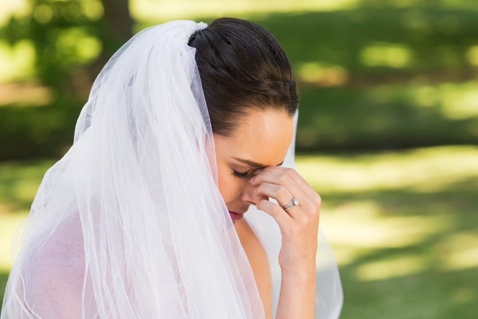 The bride was left fuming after her best friend turned up in a wedding dress