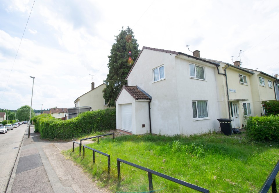 A bitter neighbours' dispute has broken out over the side garden of a home in Leicestershire