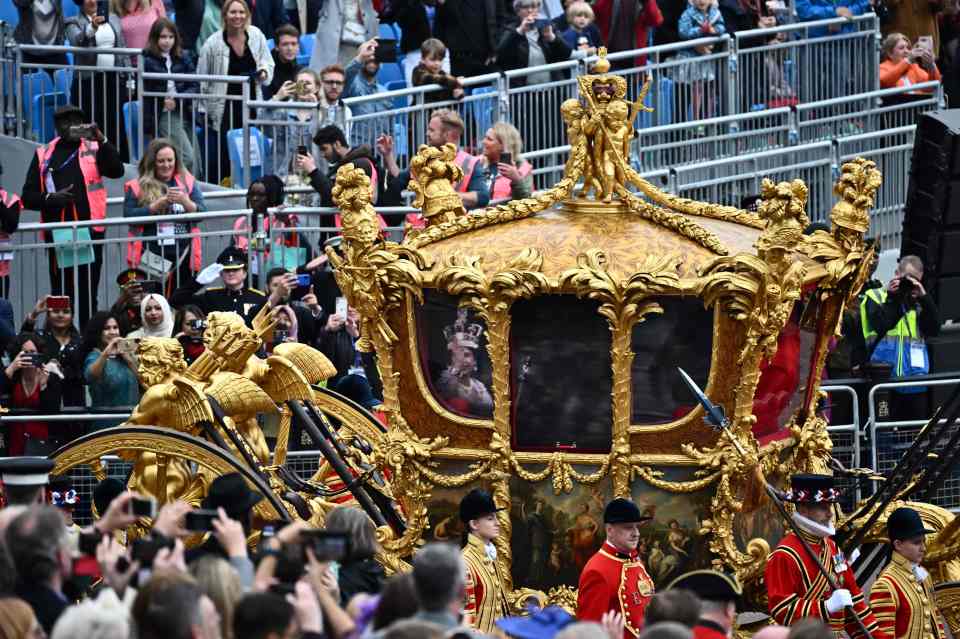 It's been 20 years since the stunning carriage last appeared on the streets of London