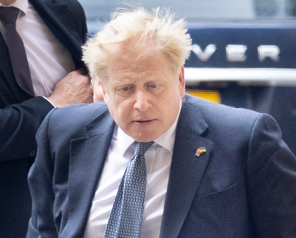 Boris Johnson arrives to face MPs tonight