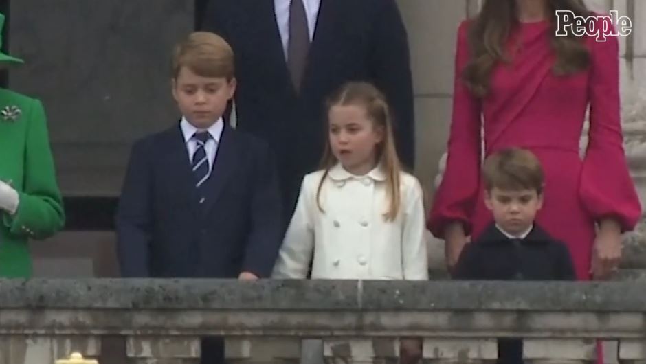 Prince George put his hand on the palace balcony wall during their appearance on Sunday - and Princess Charlotte subtly corrected him