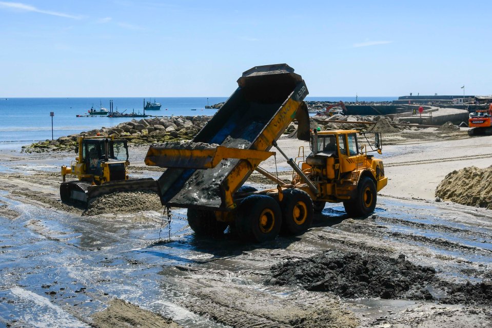 The dredging works has brought up black gunge