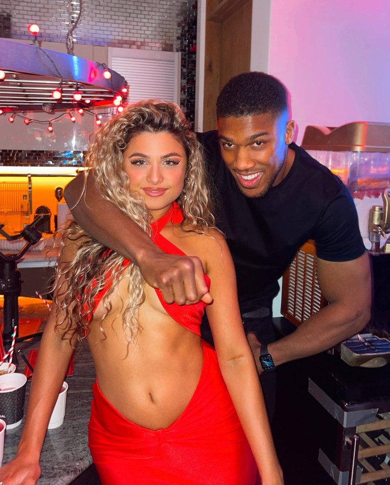 Antigoni invited Anthony Joshua to a party earlier this year