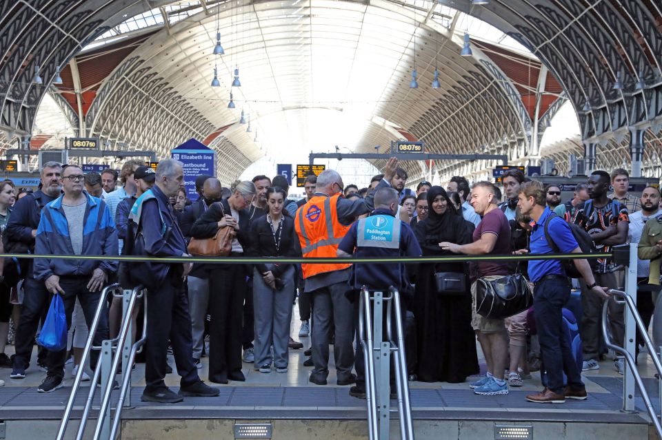 Staff helped direct Brits in Paddington station today