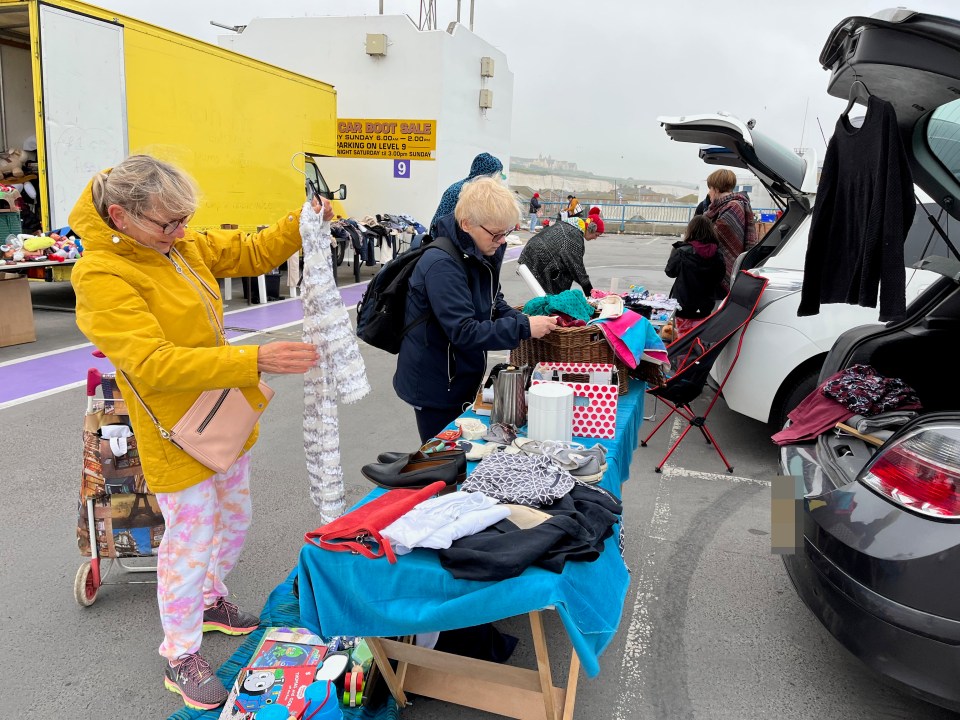 Rosie advised being ready to haggle with car boot buyers