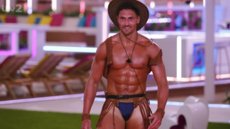 Love Island fans were left 'screaming' at the tan lines in the latest task