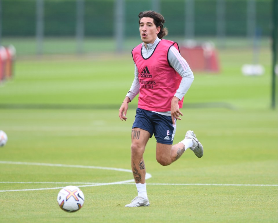 Bellerin could be 'seduced' by Atletico's offer