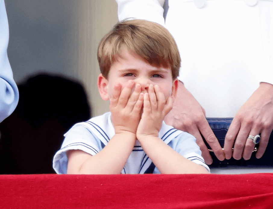 Louis gasped as he watched the planes at Trooping the Colour