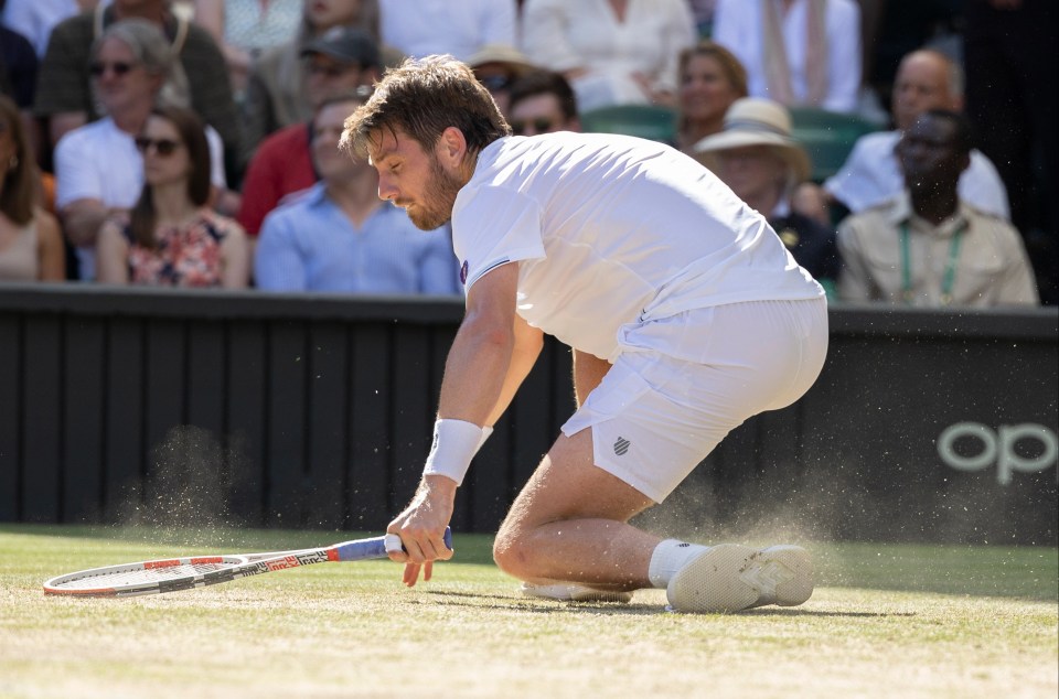 A slip midway through the second set seemed to be a pivotal turning point