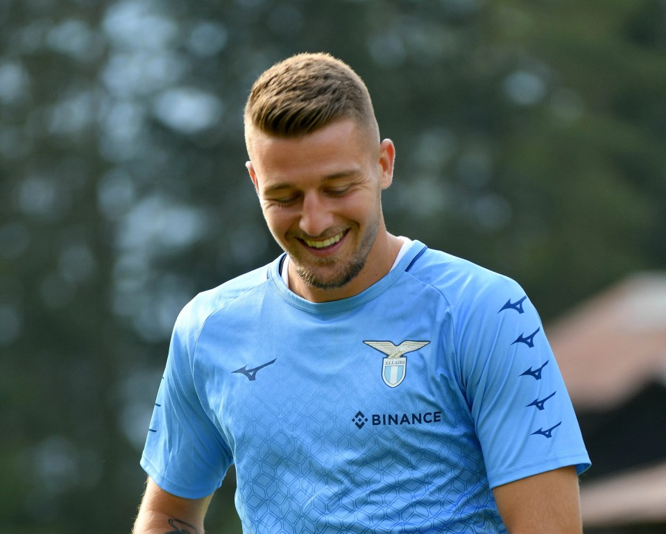 Man Utd see Milinkovic-Savic as a priority if De Jong rejects a move to Old Trafford