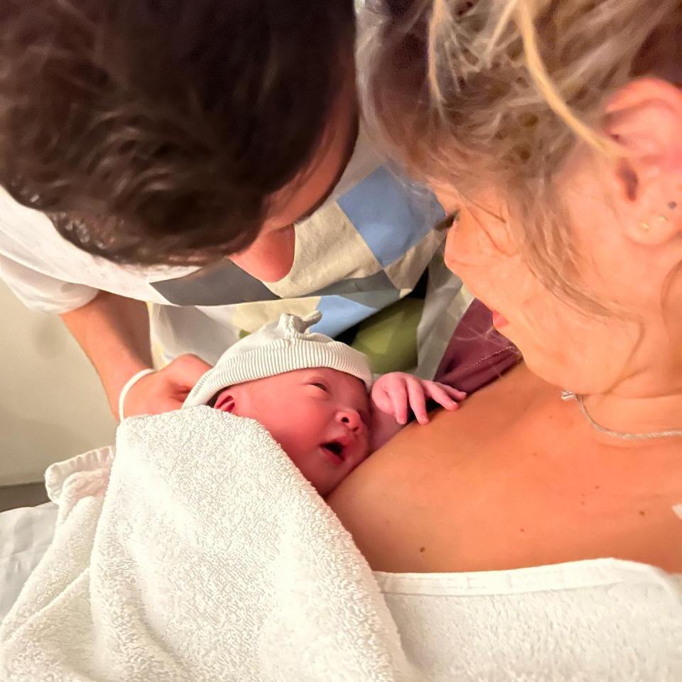 The Arsenal goalie's ex-NFL cheerleader partner gave birth last week