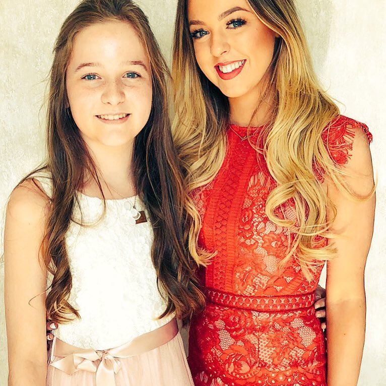 Mikey's stunning daughters Hannah and Sienna