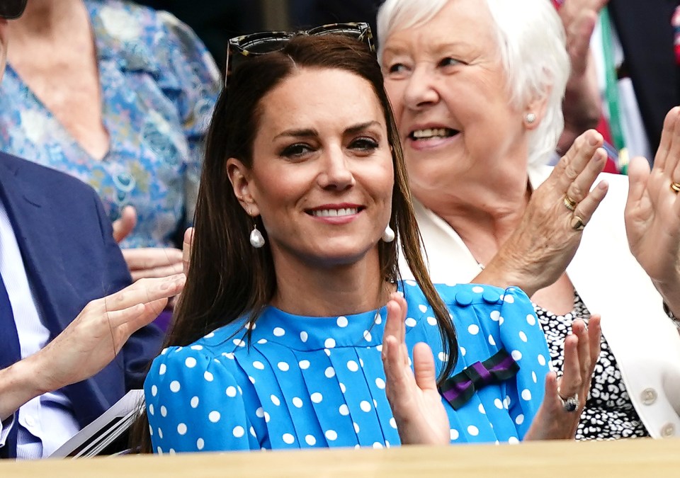 Kate Middleton swears by blotting powder to keep her shine-free throughout the day