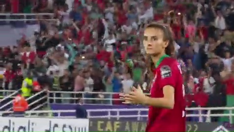 The Morocco star initially looked confused as she turned round