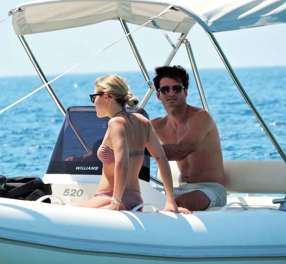 Carlos Sainz and Isabel Hernaez looked to beat the heat with a boat trip off the coast of Majorca